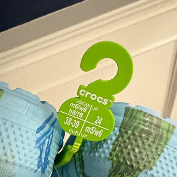 CROCS adult Light Blue DISNEY Print Clogs - Picture 3 of 4